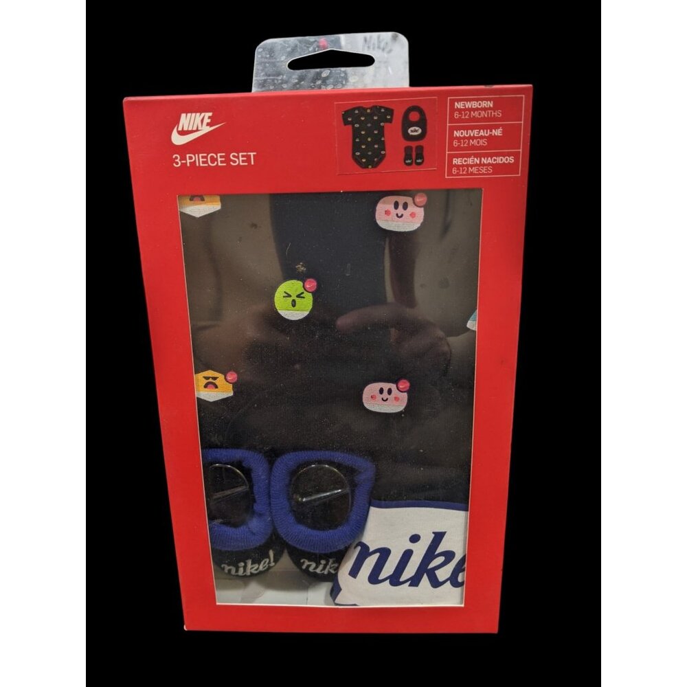 Nike Infant 3 Piece Set-  Bodysuit Bib Booties Size 6-12 Months NEW!